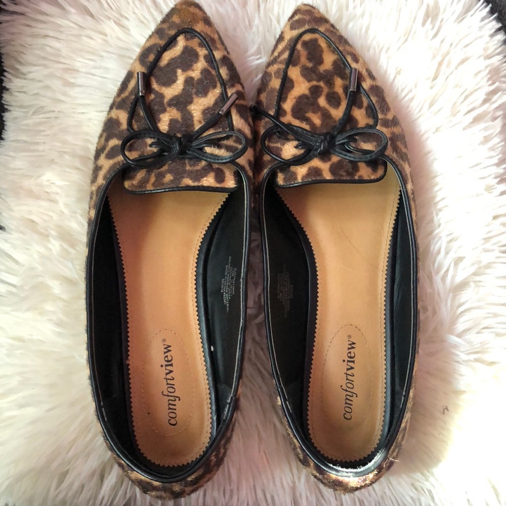 Comfortview leopard print loafers